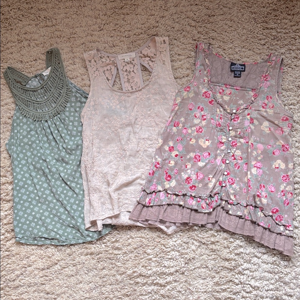 Women's Top Bundle